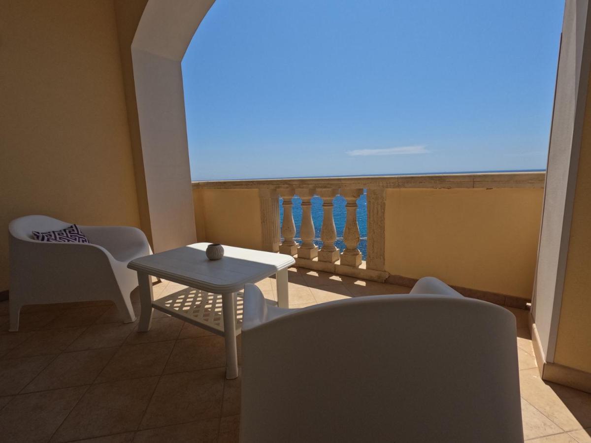 B&B The Sun 'Tis Castro  Ngoại thất bức ảnh
